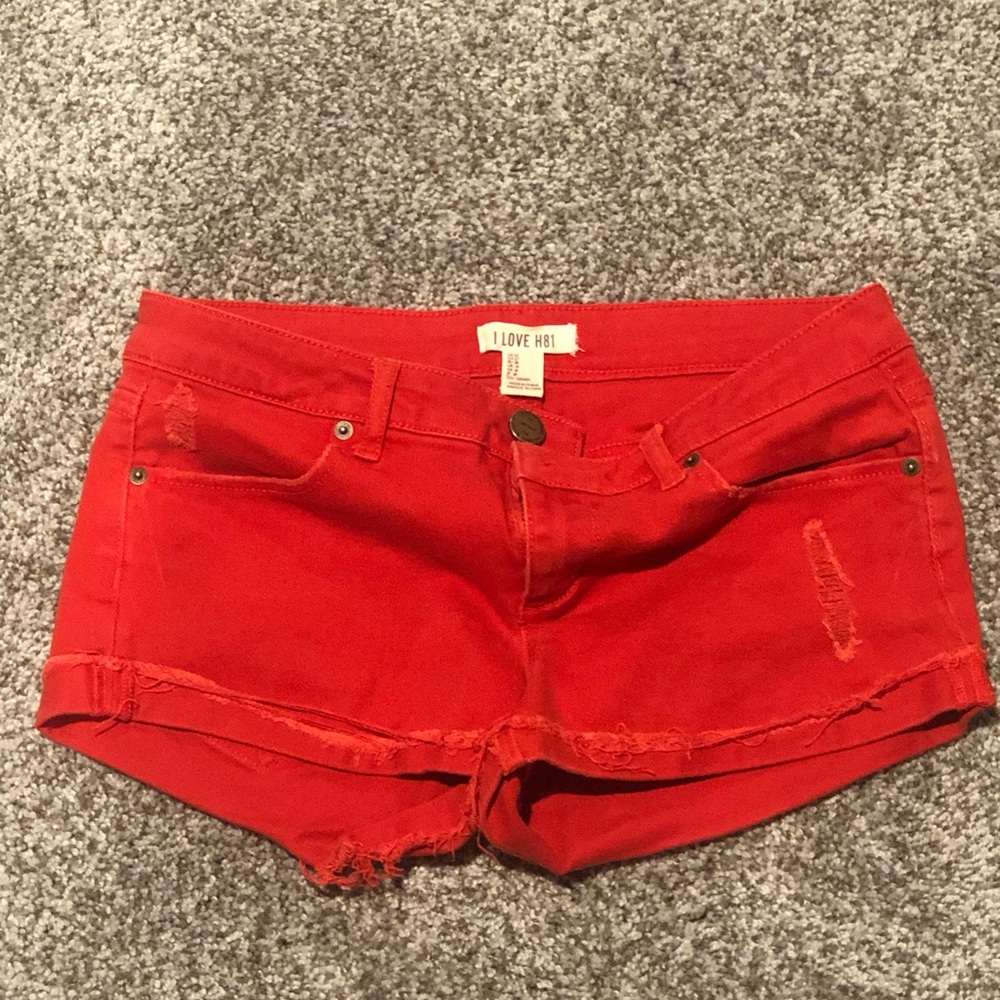 NWOT I LOVE H81 RED WOMENS SHORTS SIZE 27